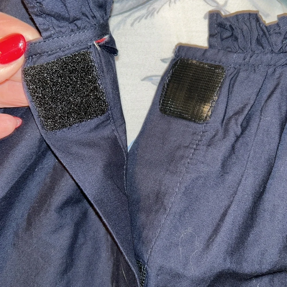 NWOT woman’s M Tommy Hilfiger navy eyelet blouse - Picture 5 of 6